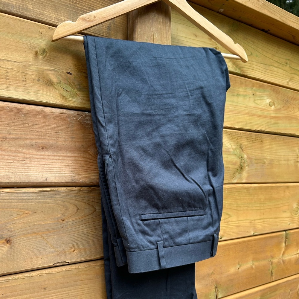 Super simple and basic navy blue trousers size 34